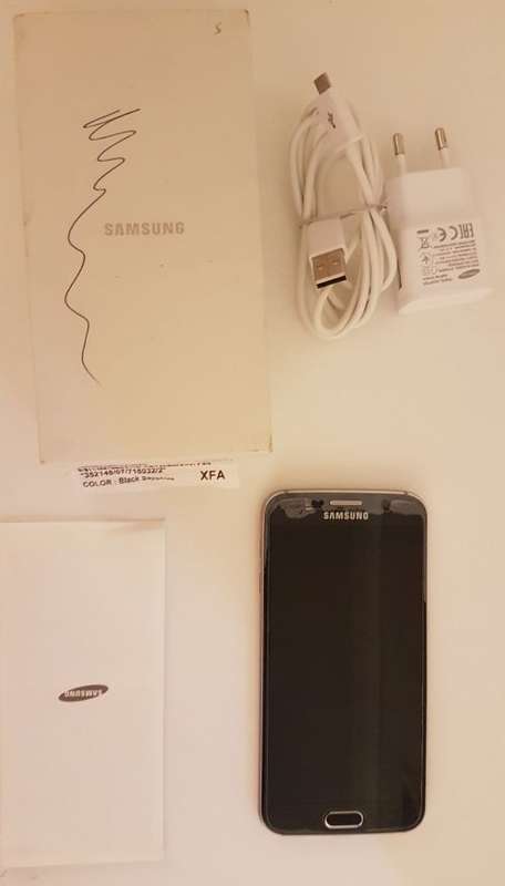 Samsung Galaxy S6 - Cracked screen