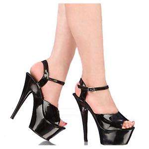 Black High Heels: Size: 6