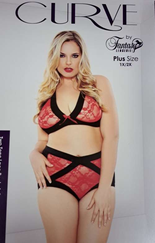 Peek-a-Boo Cutout Bra Set: Size - 1X|2X