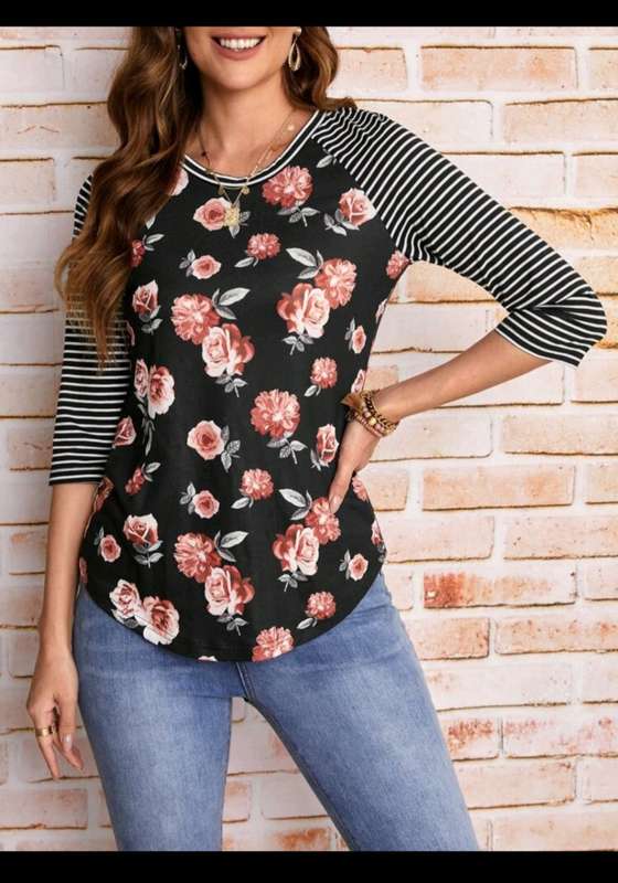 Stunning Top:  XS