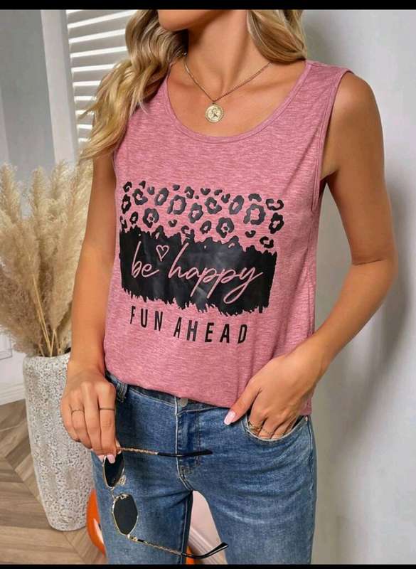 Stunning Top:  Small