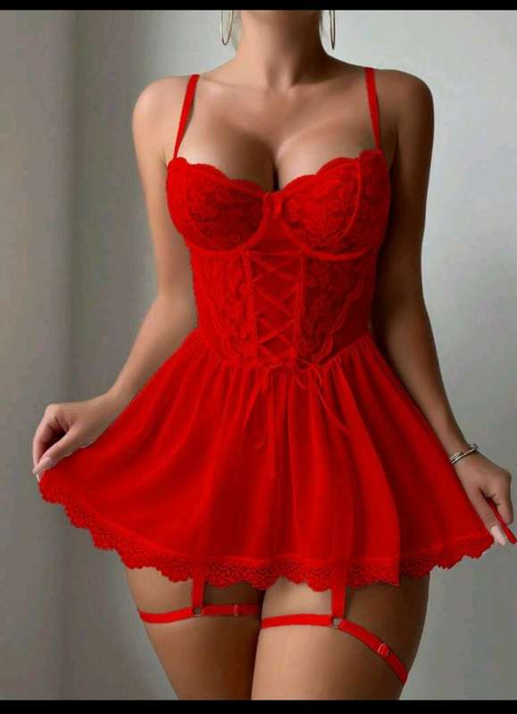 Red  Lingerie: XL
