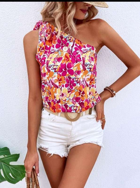 Floral printed Top:  Small