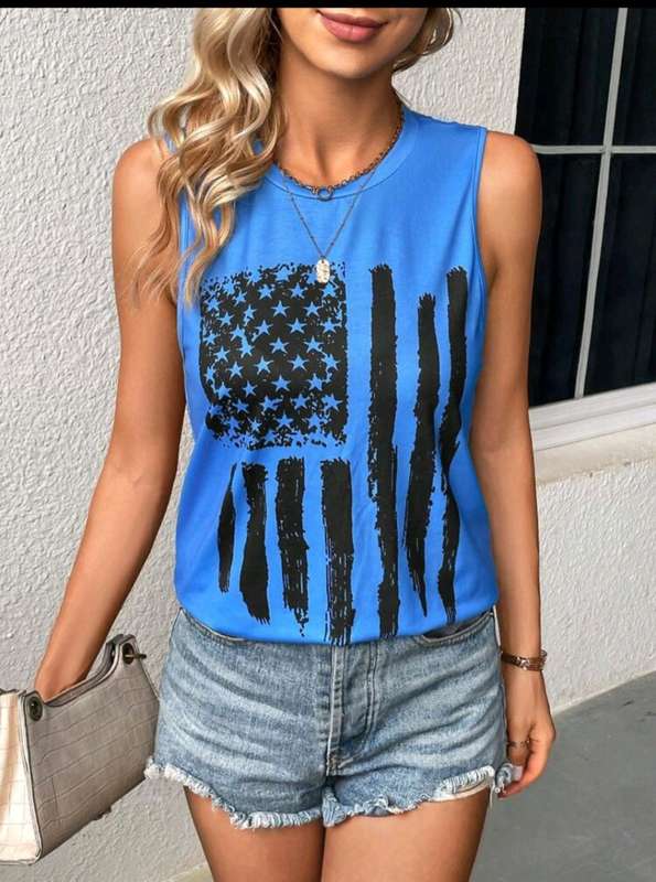 Stunning  Top:  Med