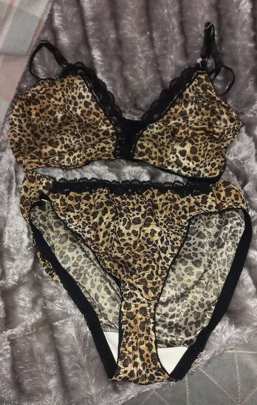 Leopard Bra set: 40D
