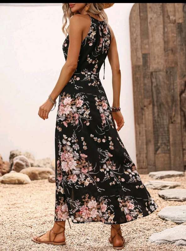 Stunning  Dress: Med