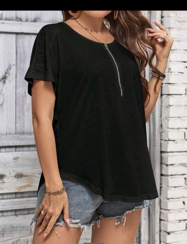 Black  Top: 2XL