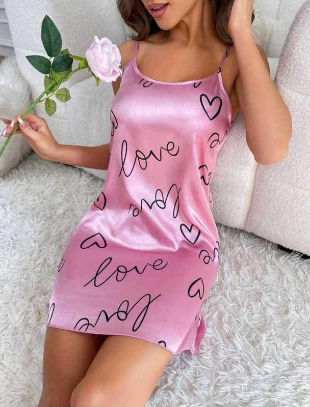 Heart printed sleepwear