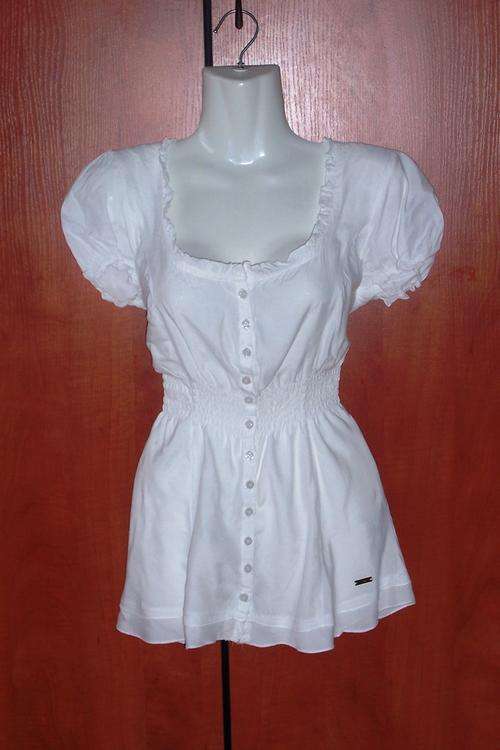 GUESS Gypsey Style Top