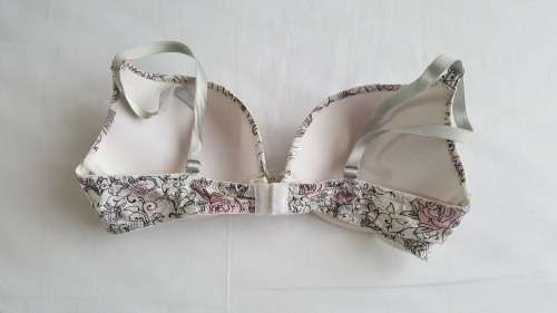 Pink, Grey and White WONDERBRA - 34B