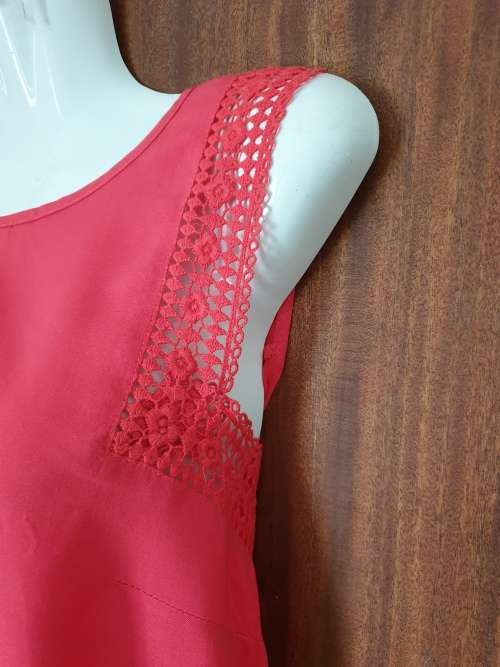 BRAND NEW Coral Top from Old Khaki