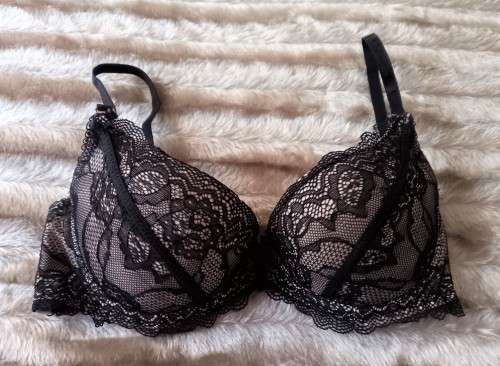 Black and Beige Lace Bra from Sissy Boy