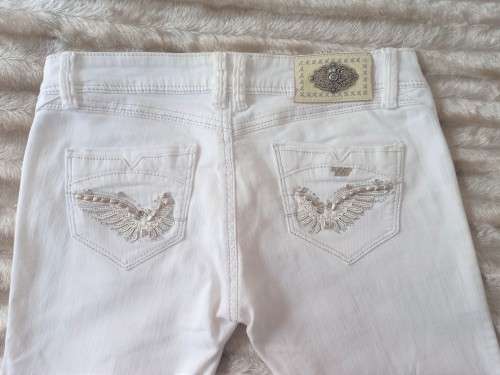 Beautiful White Capri Jean from Sissy Boy
