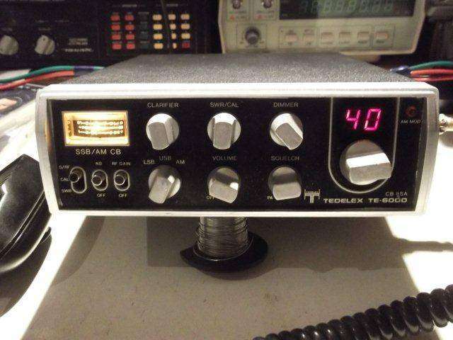 Job Lot: Tedelex TE-6000 and TE-2000 CB Radios + 3 mic's