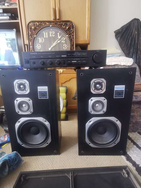 KENWOOD sound system, Ka-35 Amp, LSK-300 II Speakers, KD-35R Turntable, KX-35w Tape Deck
