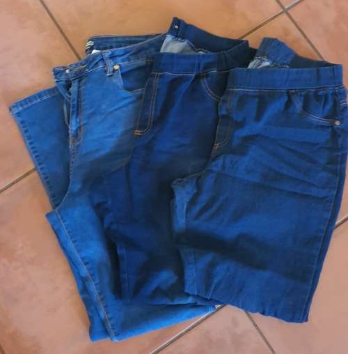 Bulk Clothing 14
