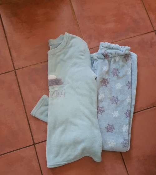 Bulk Clothing 17