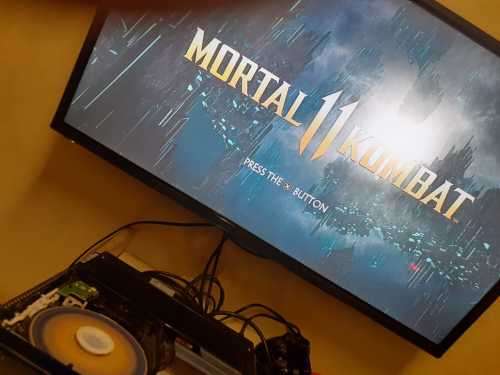 PS4 SLIM 500GB (Read Description)