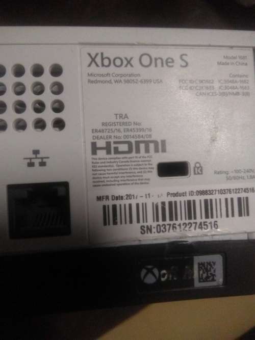 XBOX ONE S (Read Description)