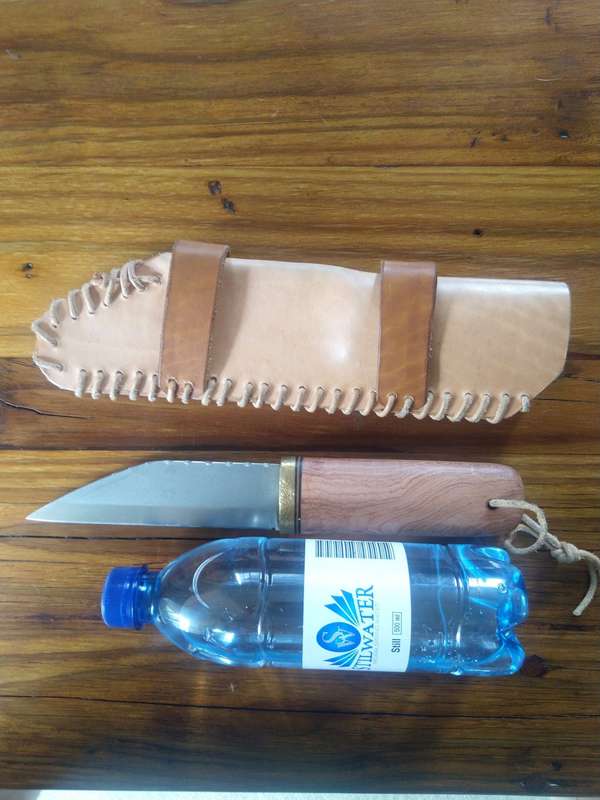 Custom knife, Estwing Hatchet and a Worksharp MK2