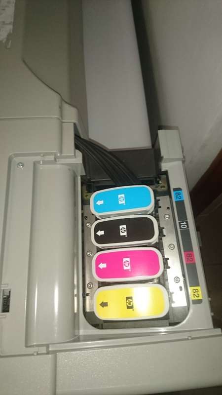 hp designjet 500 plotter 42 inch print size with new ink cartridges