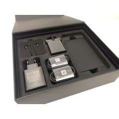 "'R30000"'Huawei mate rs porsche design brand new,opened to check contents with free tempered glass