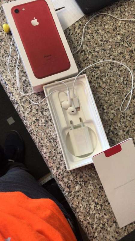 iphone 7 128GB red and white limited edition