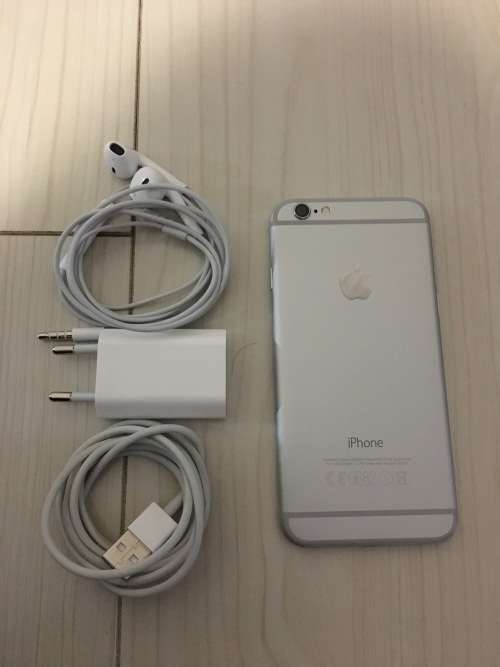 iPhone 6 16GB Silver EXCELLENT CONDITION