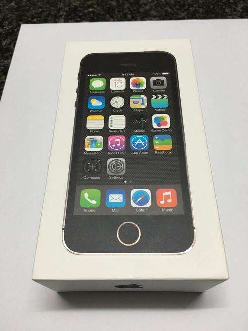 iPhone 5s 16gb Space Grey +Incipio Atlas Waterproof cover