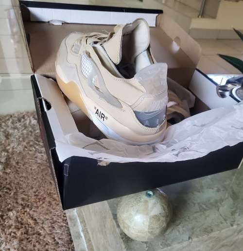 Jordan 4's off white size 10