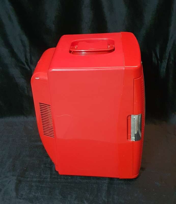Coca-Cola Mini Fridge 25 Liter