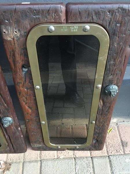 SAR window