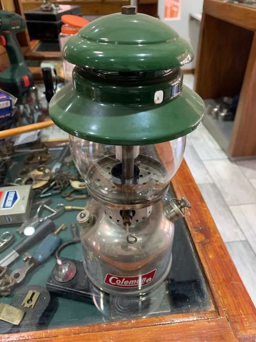 Coleman lamp