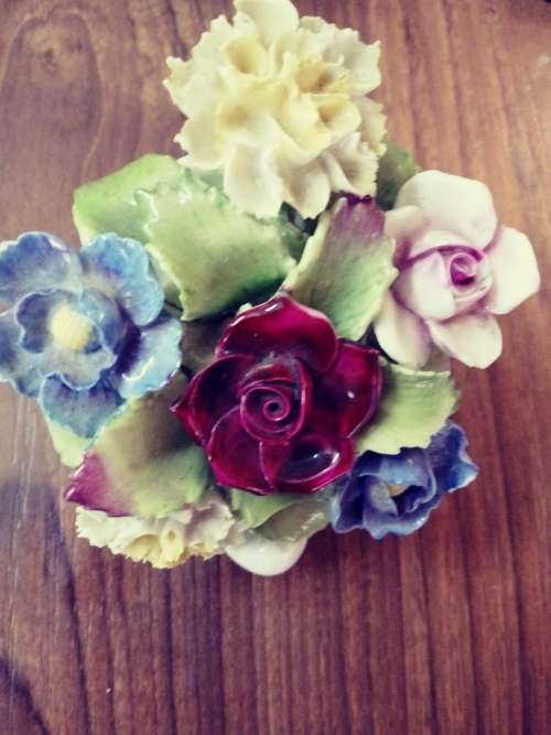 Wow.Lovely flower ornament