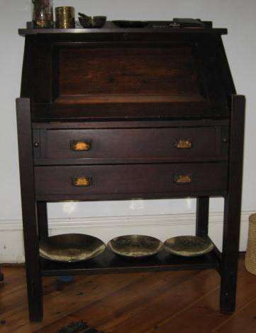 Antique Desk (Collect in Pretoria)
