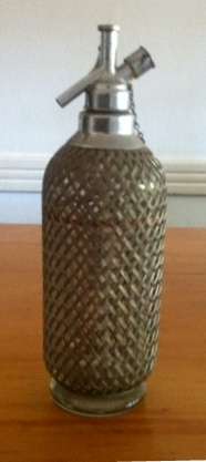 Vintage Mesh Soda Syphon (Collect in Pretoria)