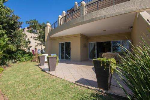 SEAVIEW FLAT SHARING IN BALLITO PEAK SEASON FOR NOV 2018 TILL 20TH DEC 2018 AVAILABLE