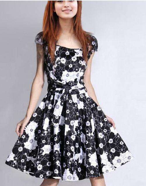 Ladies cotton stretch fabric with floral print dress with fabric belt  for size  32