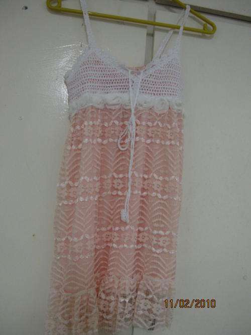 Ladies  lace fabric with mesh lining top  --size 32