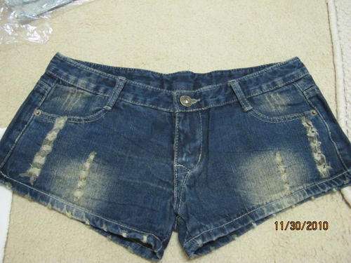 Ladies   denim cheeky shorts   with authenic wash details --Rigid fabric   size 36