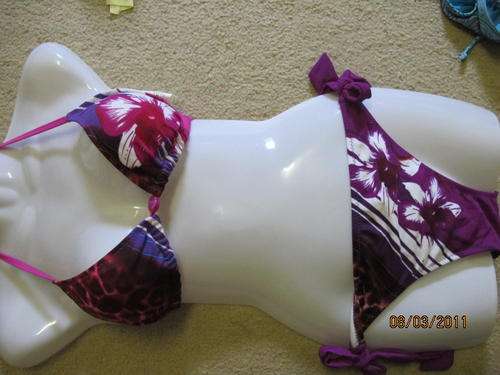 ladies  floral  print bikini  - size -34 - bra- pad