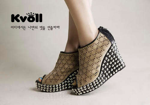 Ladies fashion shoe 10cm height heel from size 3--7 available-