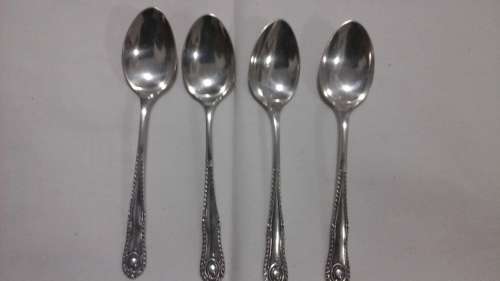 4 MAGNIFICENT EPNS TEA SPOONS. UNUSUAL PATTERN. STUNNING