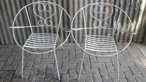 TWO FANTASTIC VINTAGE GARDEN CHAIRS. AWESOME & FABULOUS OUTDOOR PIECES!