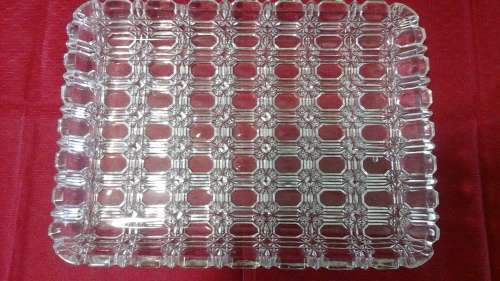 ABSOLUTELY EXQUISITE VINTAGE CUT GLASS SNACK DISH. SIMPLY STUNNING!