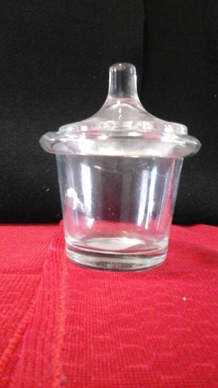 CUTE AND DIFFERENT A BEAUTIFUL TRINKET JAR WITH A LID