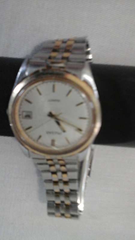 MAGNIFICENT GENTS PULSAR QUARTZ WATCH. DEFINITLY LOOKS VINTAGE