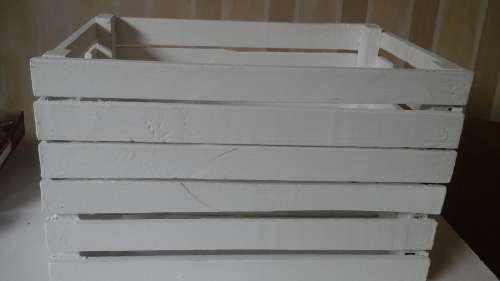 ABSOLUTELY TERRIFIC WOODEN CRATE. FANTASTIC PIECE FOR STORAGE OR DISPLAY!