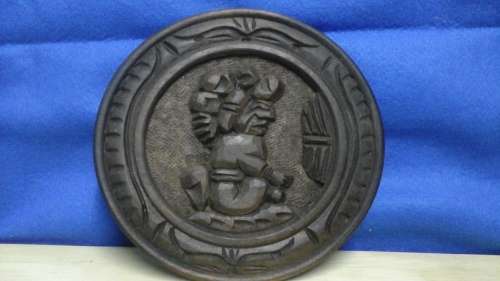 AWESOME ASSORTMENT OF THREE WOODEN PLAQUES. STUNNING DECORATIVE AND COLLECTIBLE PIECE!