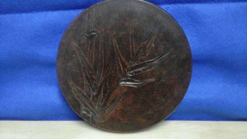 AWESOME ASSORTMENT OF THREE WOODEN PLAQUES. STUNNING DECORATIVE AND COLLECTIBLE PIECE!